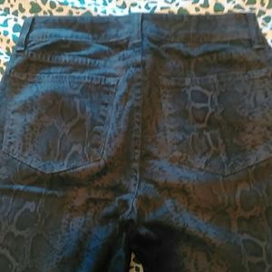 NYDJ snakeskin denims black/grey sz0
